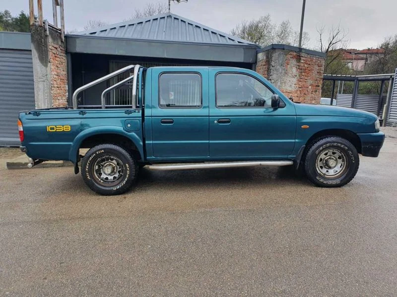 Mazda B2500 2.5 TDi, снимка 4 - Автомобили и джипове - 46834139