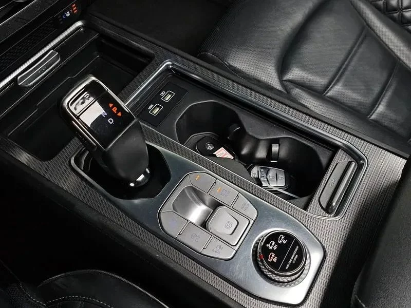 SsangYong Rexton, снимка 9 - Автомобили и джипове - 56740393