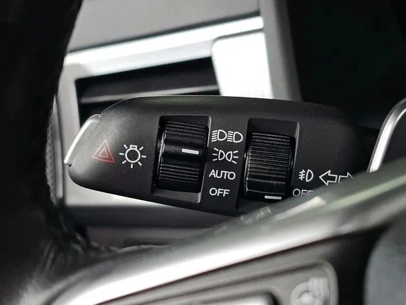 SsangYong Rexton, снимка 16 - Автомобили и джипове - 56740393