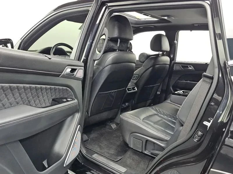 SsangYong Rexton, снимка 11 - Автомобили и джипове - 56740393
