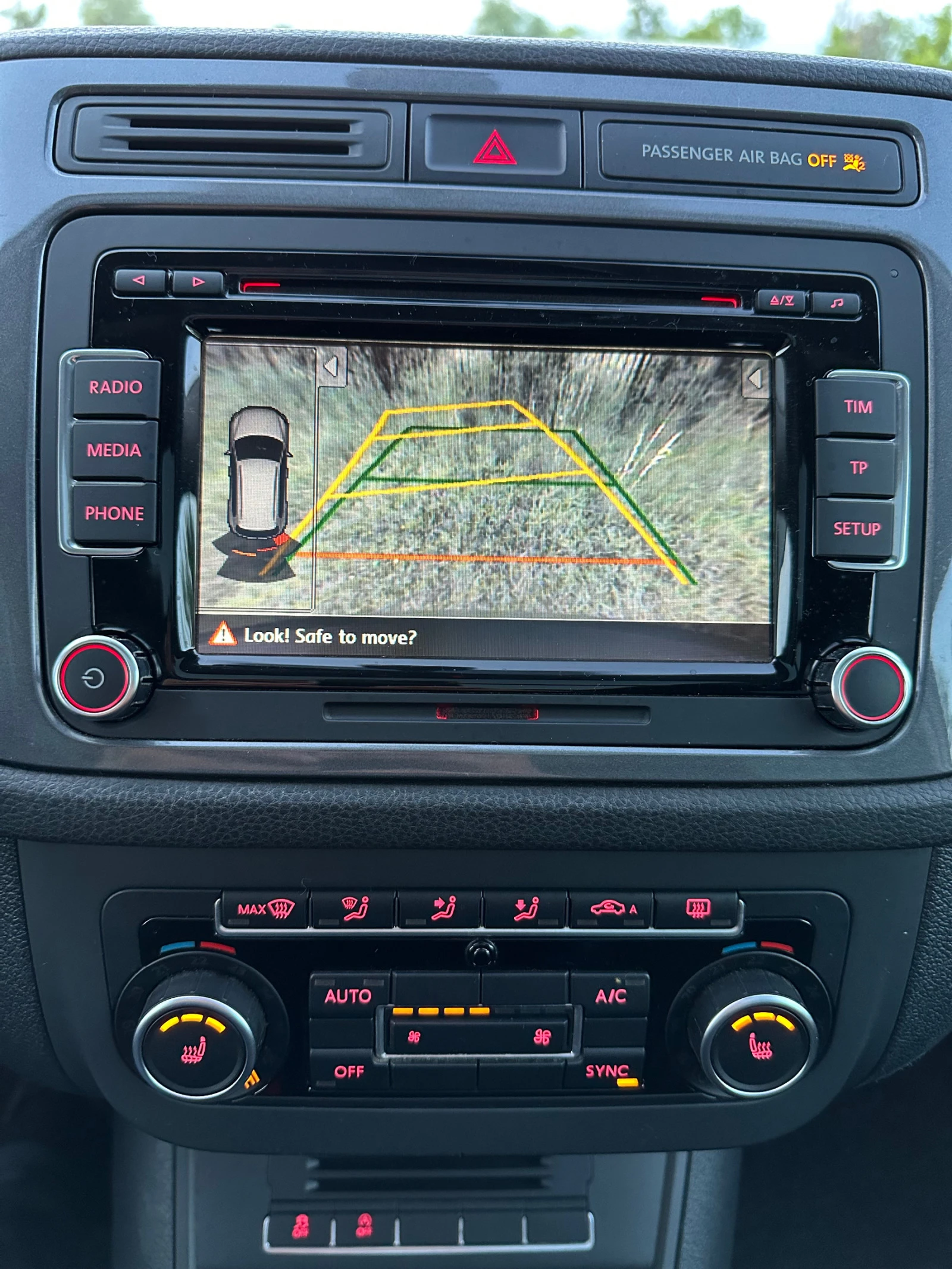 VW Tiguan 2.0TDI* НАВИ* ПАНОРАМА | Mobile.bg — изображение 16