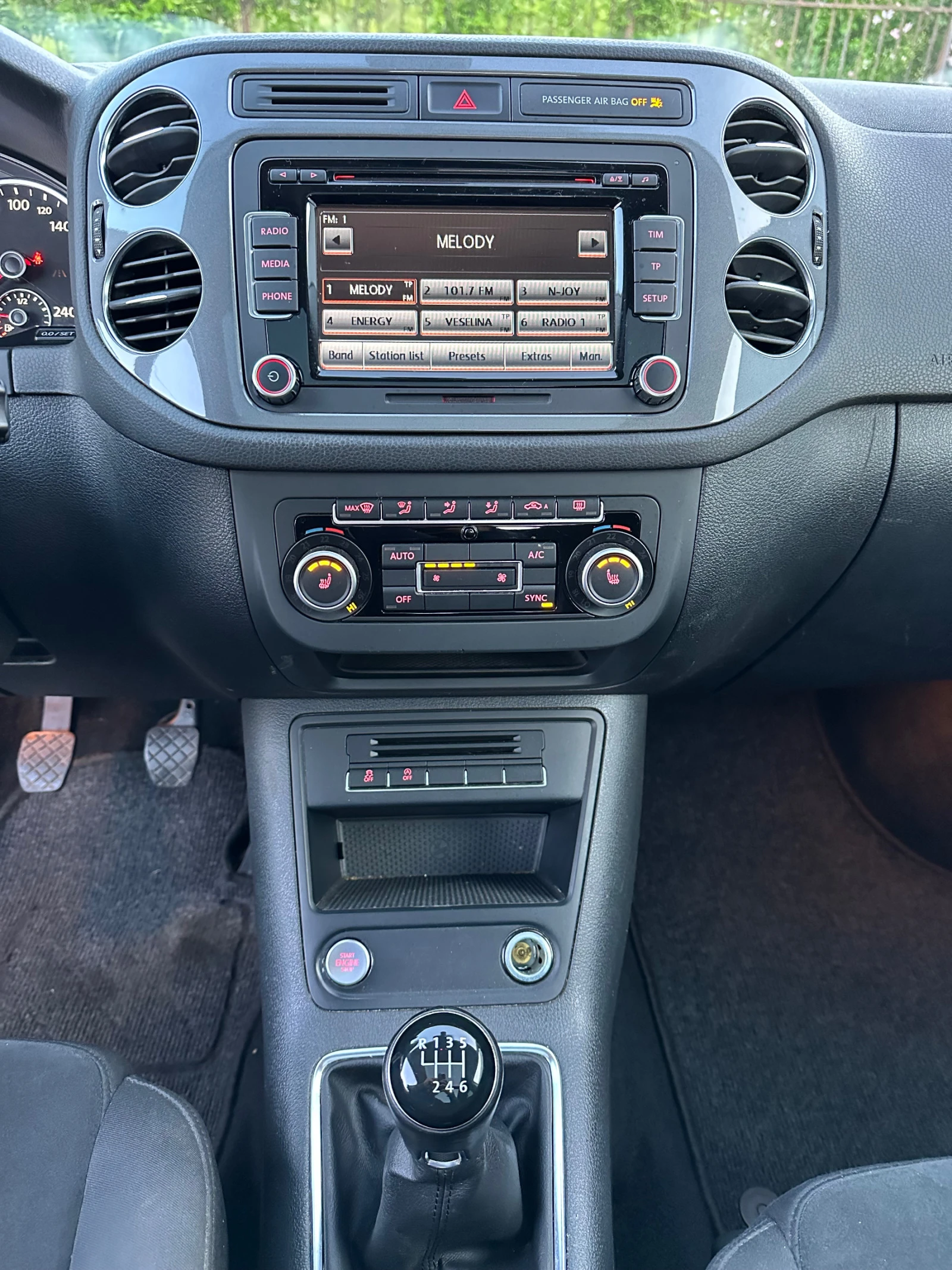 VW Tiguan 2.0TDI* НАВИ* ПАНОРАМА | Mobile.bg — изображение 14