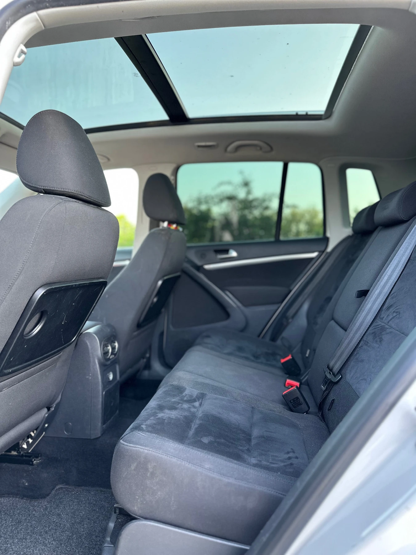 VW Tiguan 2.0TDI* НАВИ* ПАНОРАМА | Mobile.bg — изображение 12