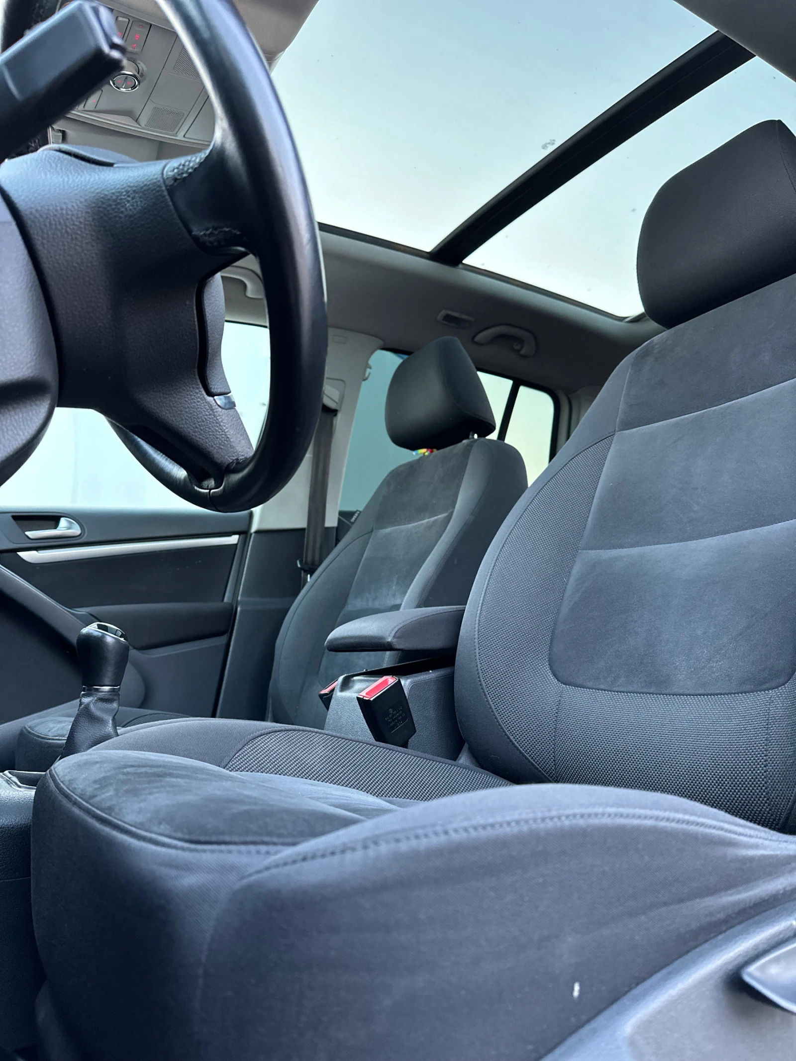 VW Tiguan 2.0TDI* НАВИ* ПАНОРАМА | Mobile.bg — изображение 13