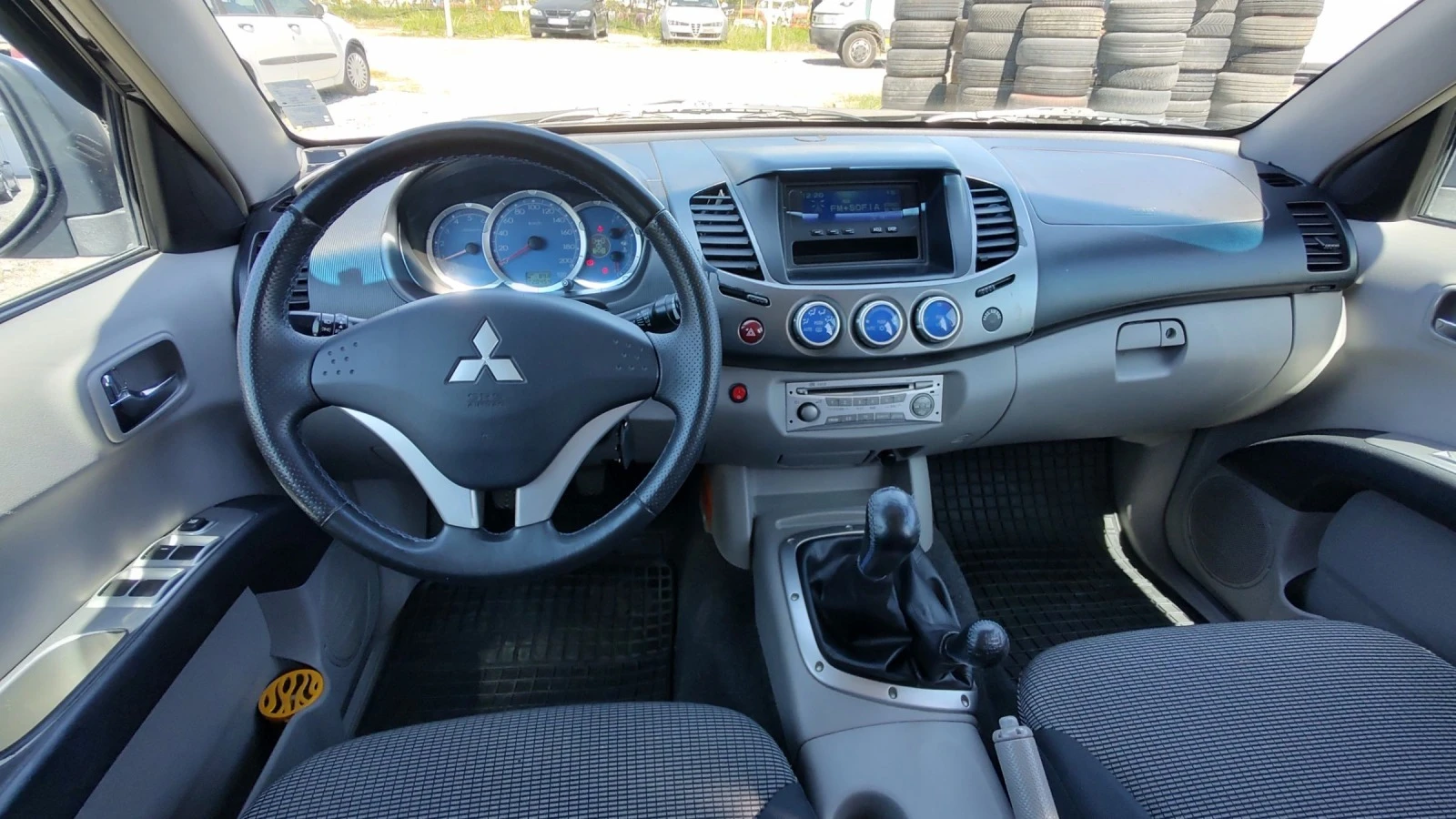 Mitsubishi L200 2.5 | Mobile.bg — изображение 11