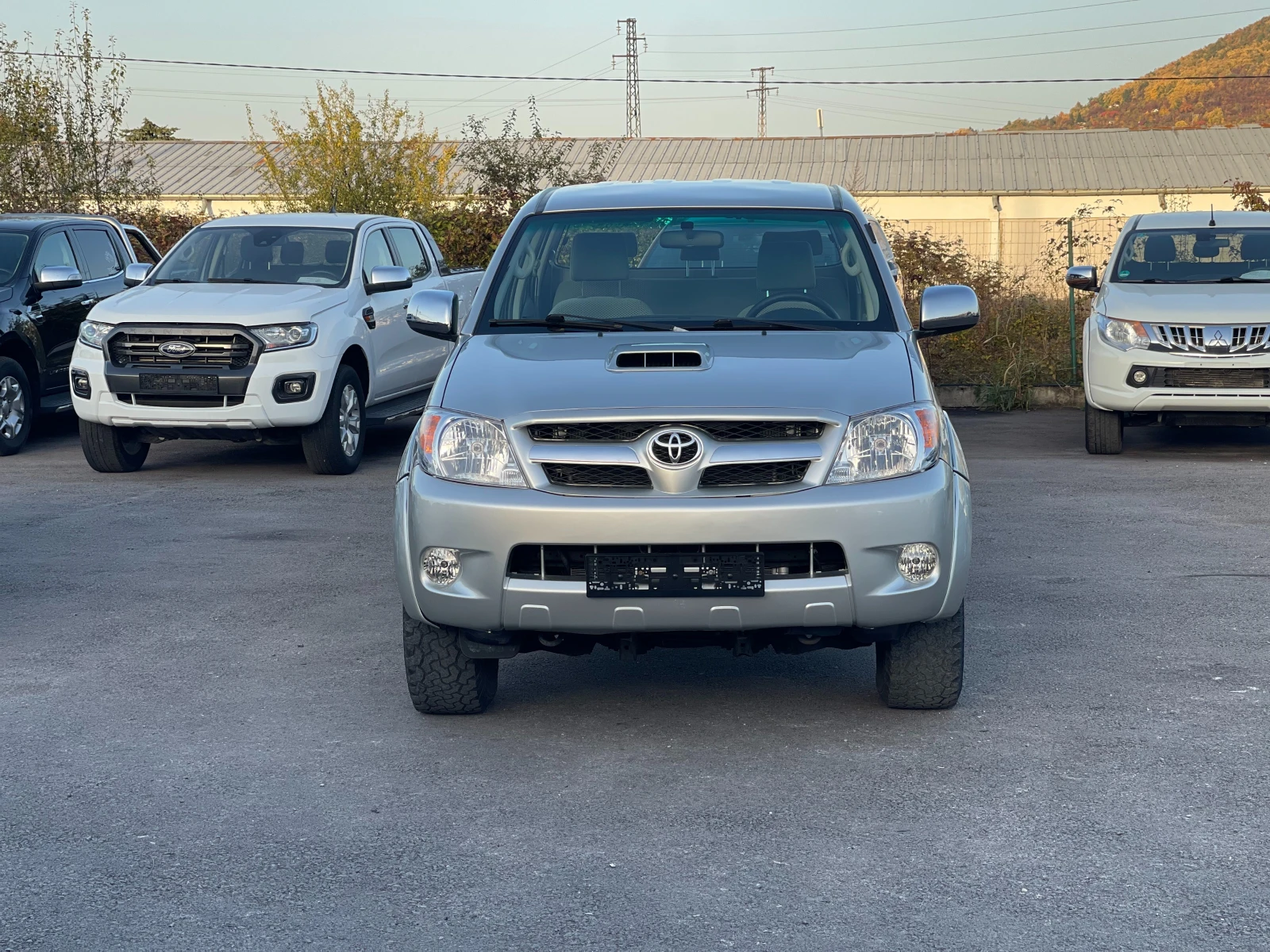 Toyota Hilux 3.0D-4D 4x4 - изображение 7