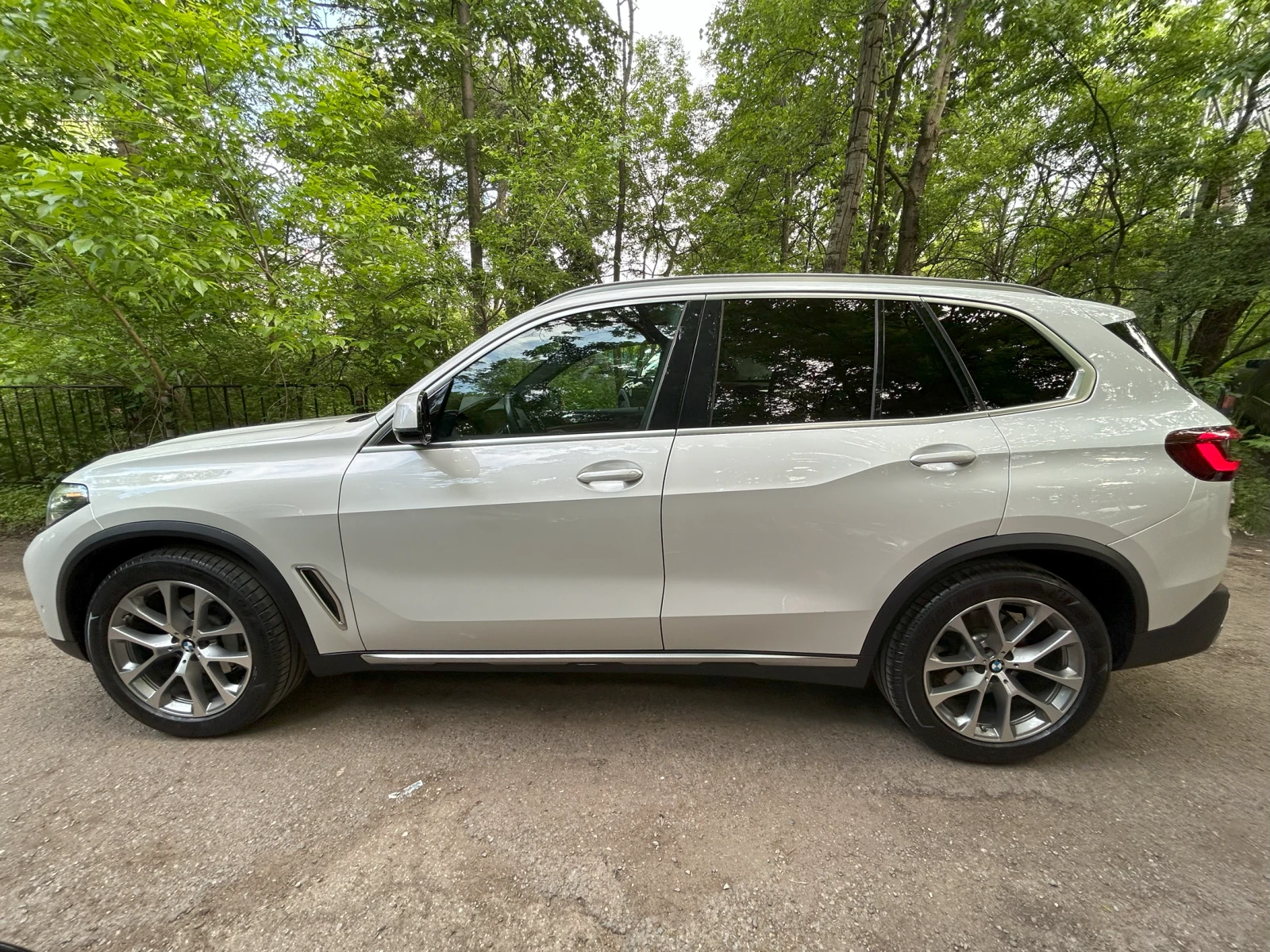 BMW X5 G05 xDrive 40i - изображение 8