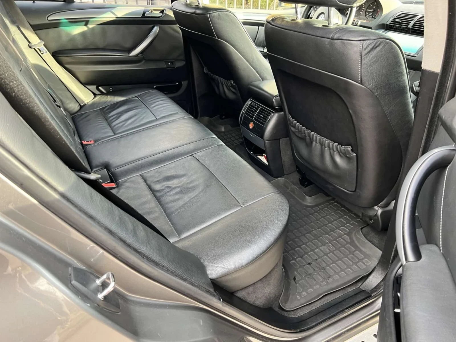 BMW X5  - изображение 5