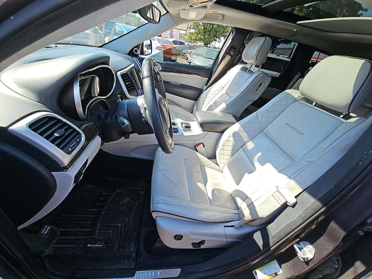 Jeep Grand cherokee Distronic* Обдух* Пано* Harman Kardon* Фул екстри - изображение 5