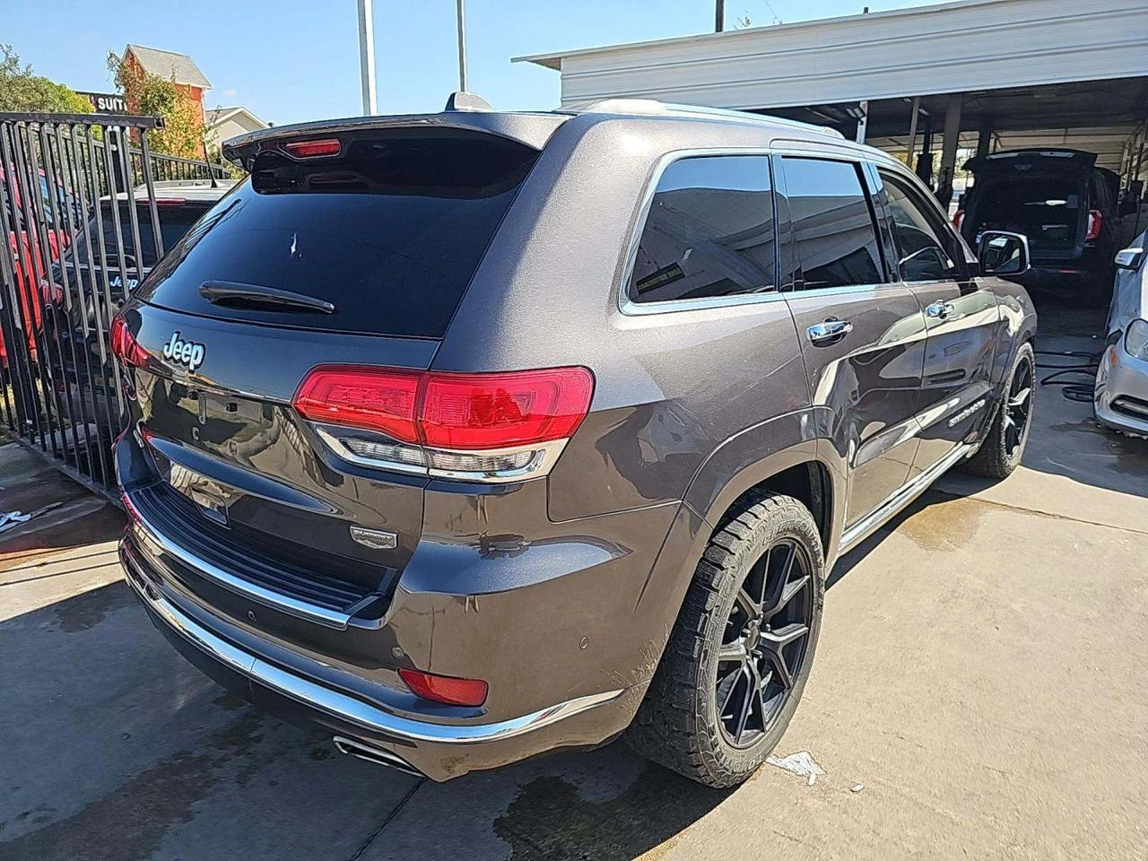 Jeep Grand cherokee Distronic* Обдух* Пано* Harman Kardon* Фул екстри - изображение 3