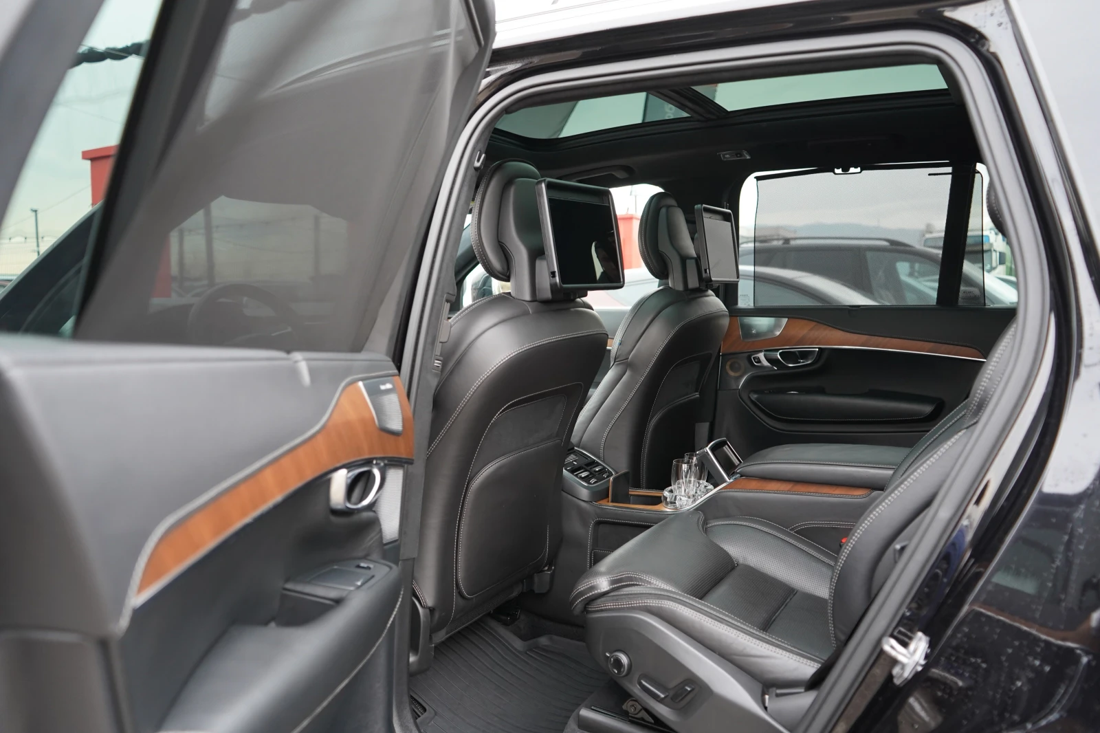 Volvo Xc90 EXELLENCE* PLUG IN HYBRID* B&W* EXCLUSIVE* PANO | Mobile.bg   13