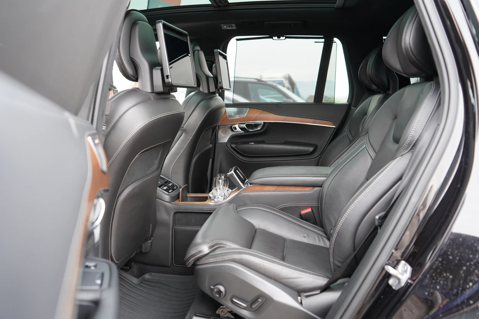 Volvo Xc90 EXELLENCE* PLUG IN HYBRID* B&W* EXCLUSIVE* PANO | Mobile.bg   14