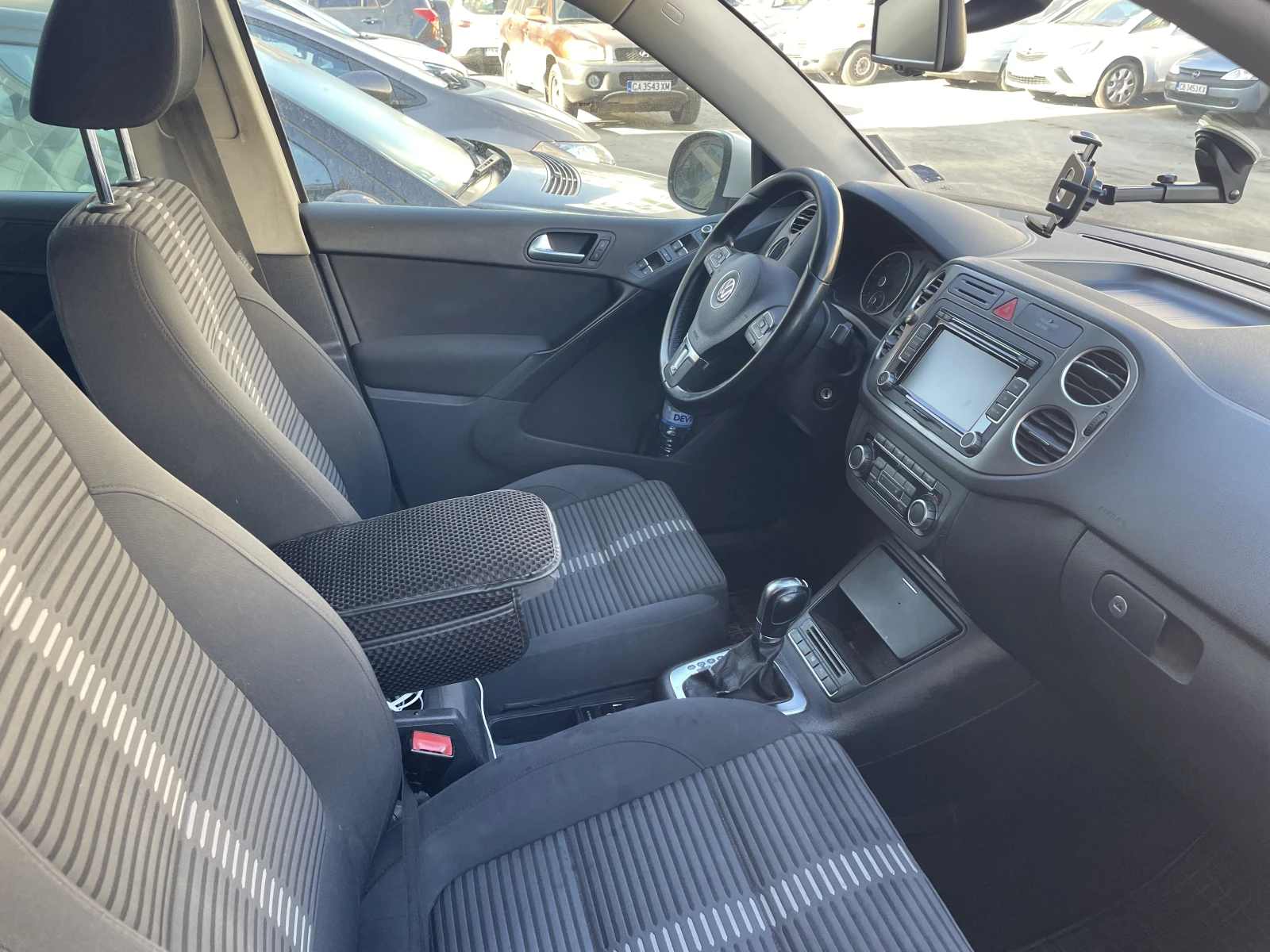 VW Tiguan 2.0 TDI /4Motion/Park-assist/Off-road | Mobile.bg � ����������� 14