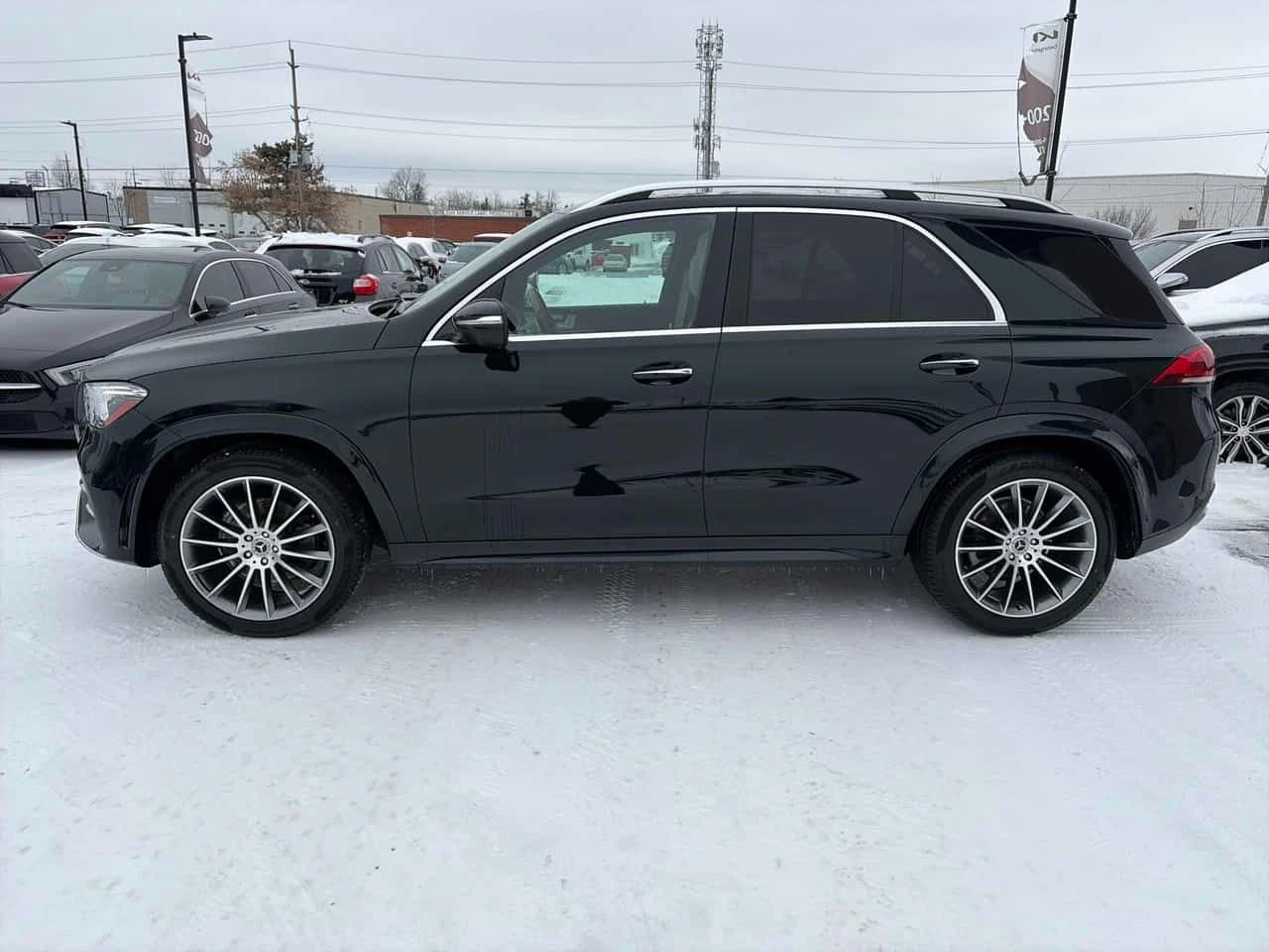 Mercedes-Benz GLE 350 AMG Line | PANO | 360 | BURMESTER | KEYLESS | CARF - изображение 2