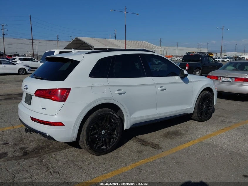 Audi Q5 2.0l Prestige 45 Tfsi Quattro S Tronic, снимка 4 - Автомобили и джипове - 53896326