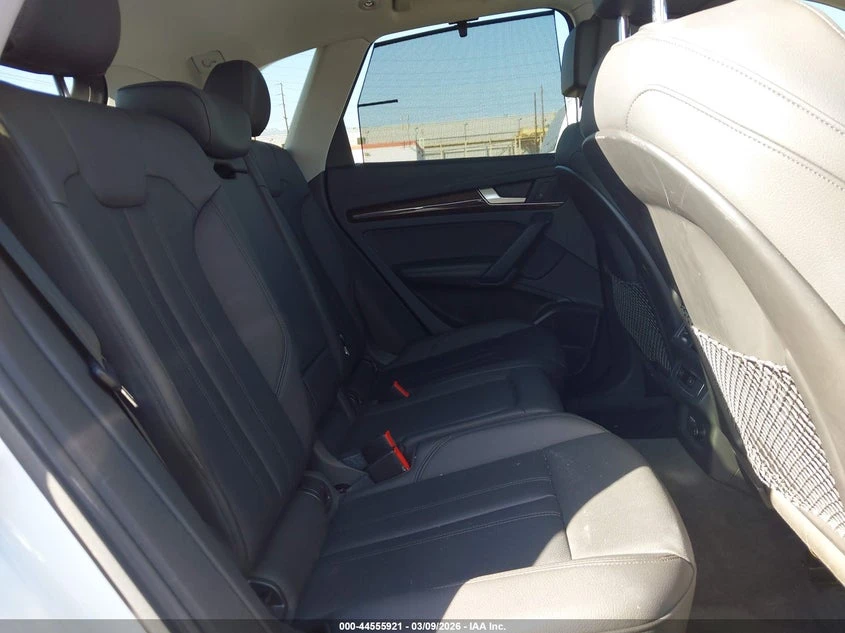 Audi Q5 2.0l Prestige 45 Tfsi Quattro S Tronic, снимка 8 - Автомобили и джипове - 53896326