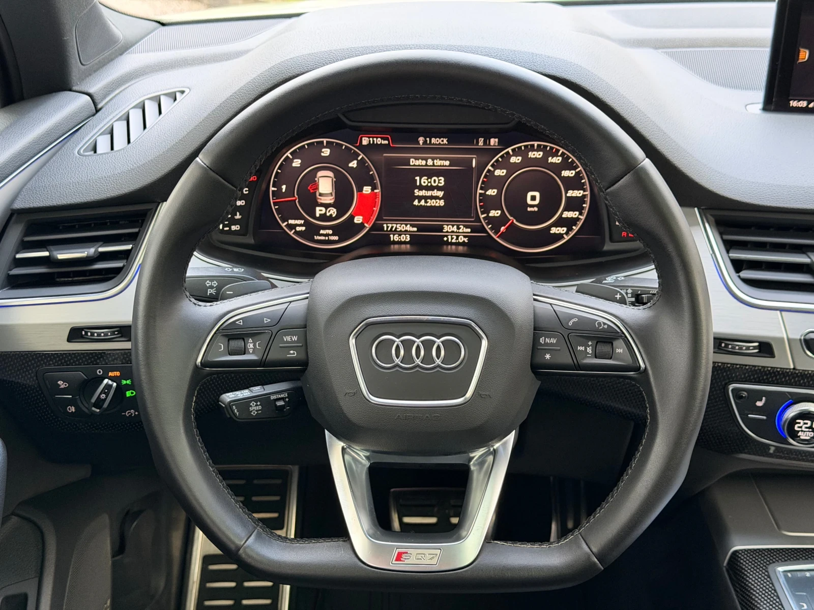 Audi SQ7 4.0TDI / TV / 7 МЕСТЕН, снимка 13 - Автомобили и джипове - 54091231