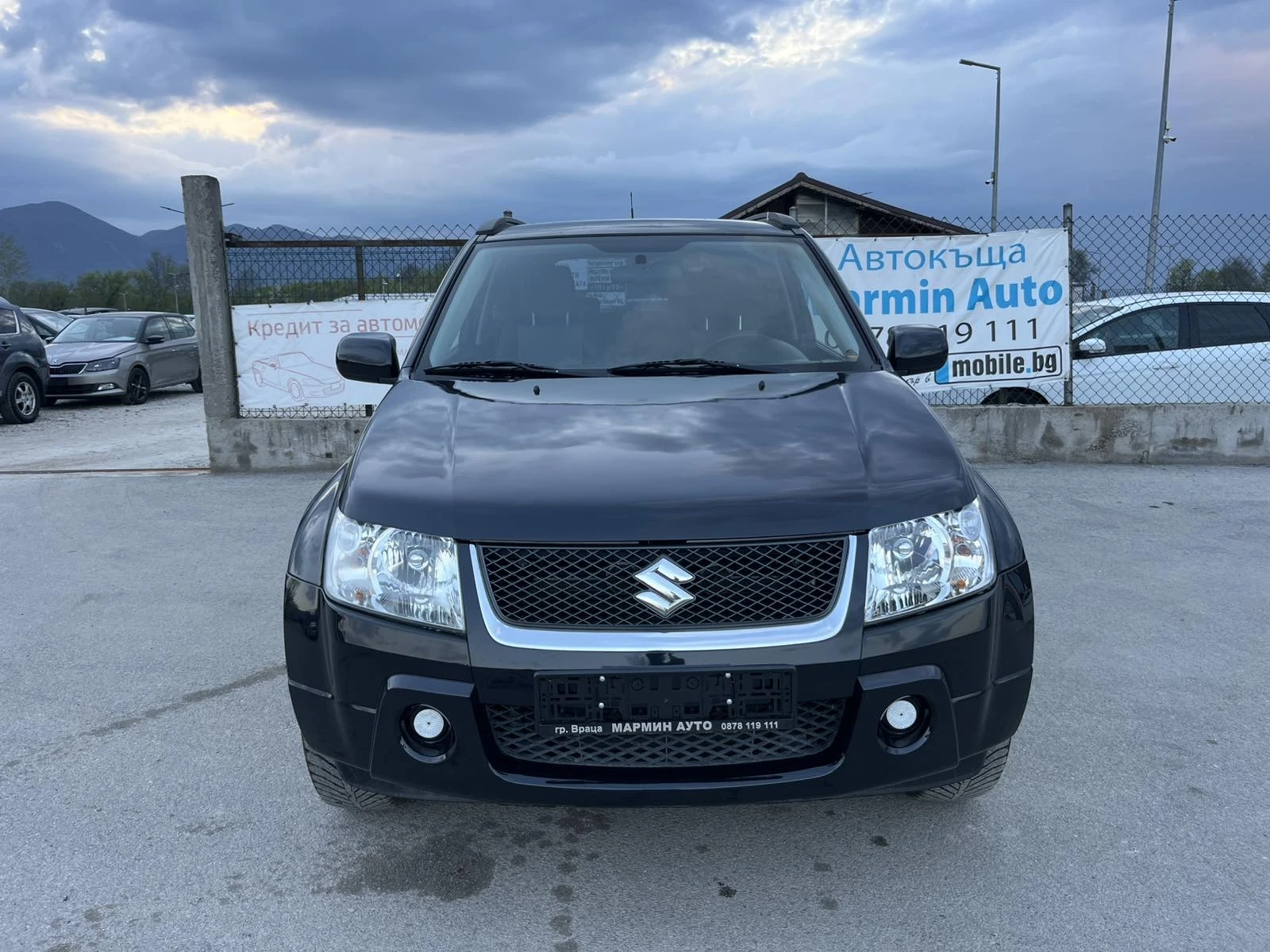 Suzuki Grand vitara 1.6I 106кс 4X4 EURO 4 КЛИМАТРОНИК ПЕРФЕКТНА, снимка 2 - Автомобили и джипове - 54240215