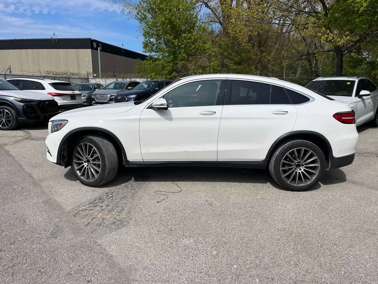 Mercedes-Benz GLC 300 COUPE/360/BURMESTER/ШИБИДАХ, снимка 3 - Автомобили и джипове - 54655849