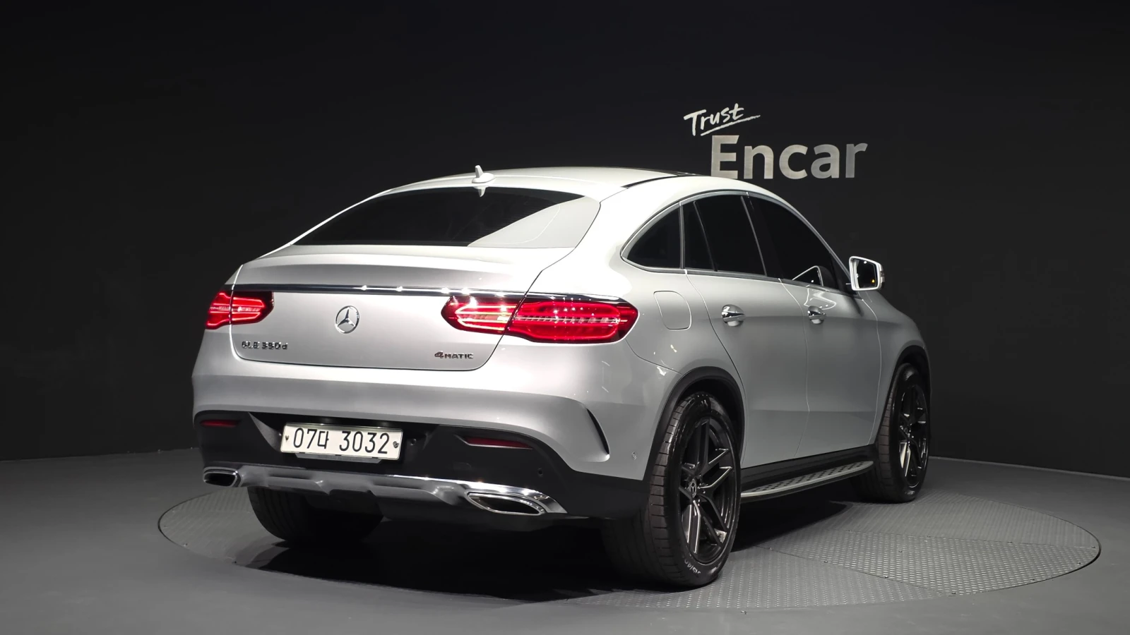 Mercedes-Benz GLE 350 GLE350 d 4MATIC Coupe | 360  Камера | Памет | Пано, снимка 2 - Автомобили и джипове - 54946815