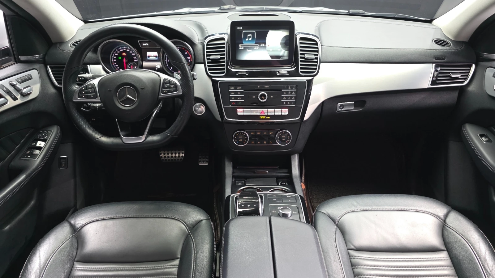 Mercedes-Benz GLE 350 GLE350 d 4MATIC Coupe | 360  Камера | Памет | Пано, снимка 7 - Автомобили и джипове - 54946815