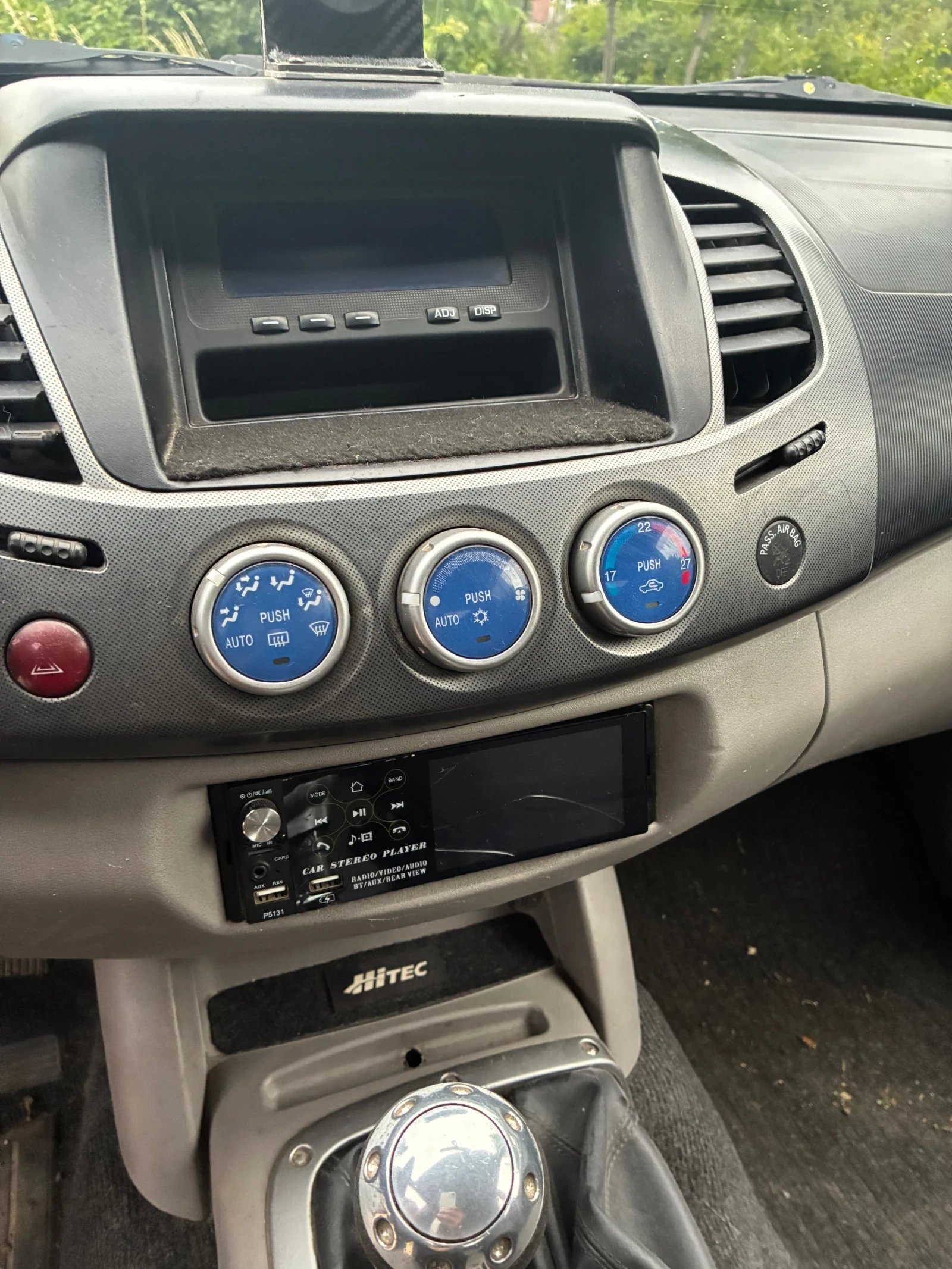 Mitsubishi L200 Common Rail, снимка 9 - Автомобили и джипове - 55216700