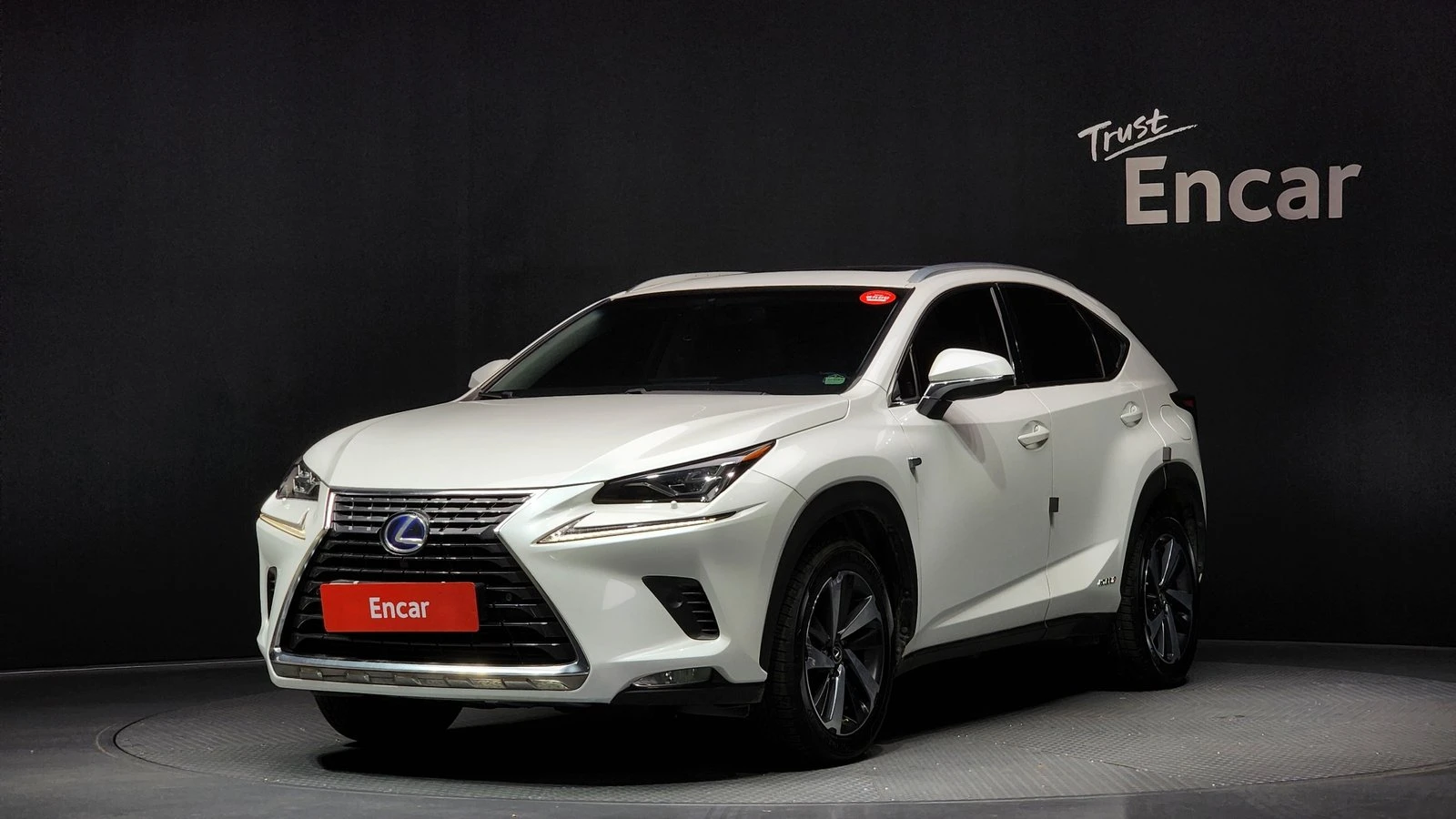 Lexus NX 300h* ЛЮК* ПОДГРЕВ ВОЛАН* BLIND SPOT* КРАЙНА ЦЕНА