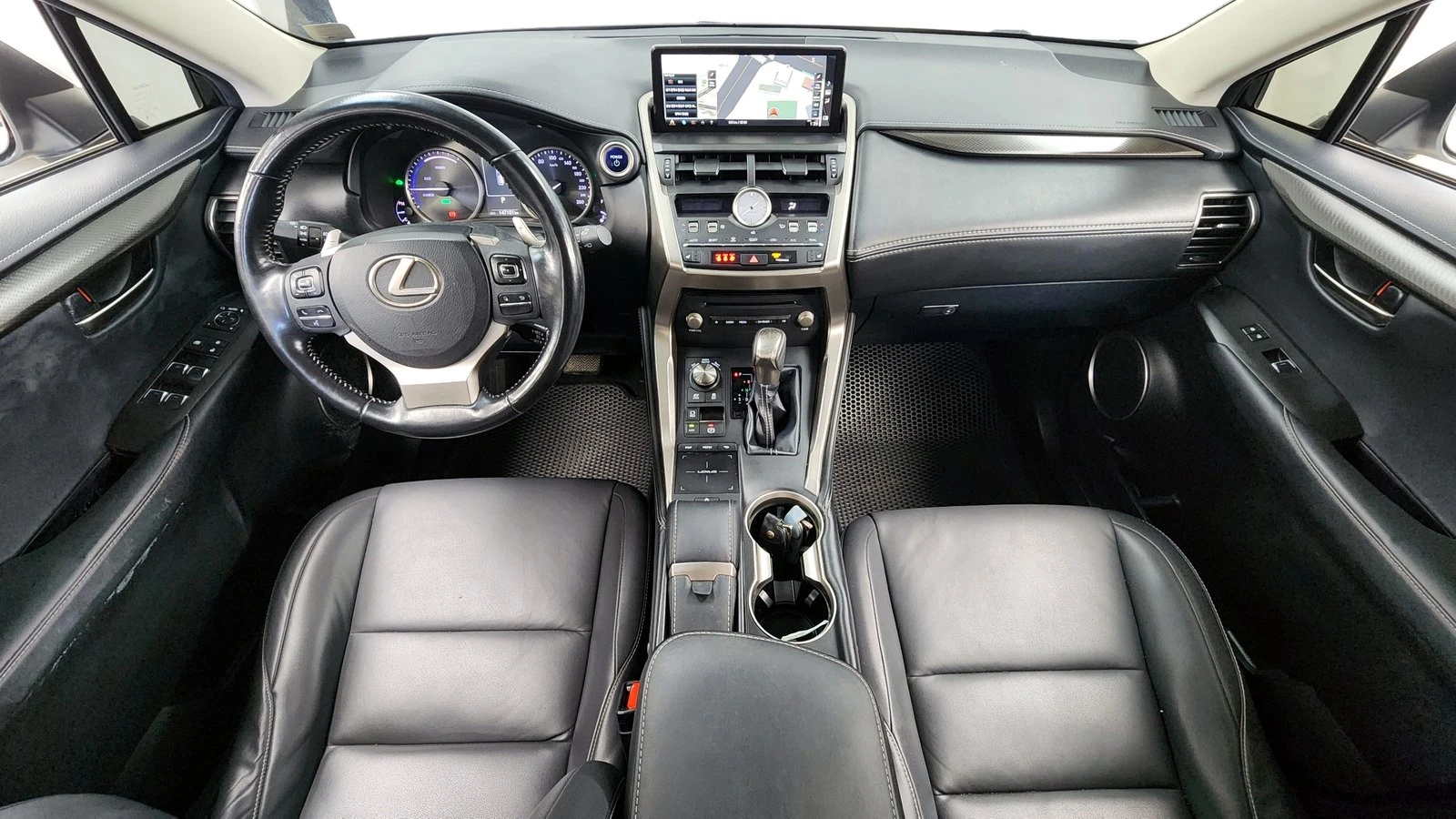 Lexus NX 300h* ЛЮК* ПОДГРЕВ ВОЛАН* BLIND SPOT* КРАЙНА ЦЕНА, снимка 7 - Автомобили и джипове - 55349921