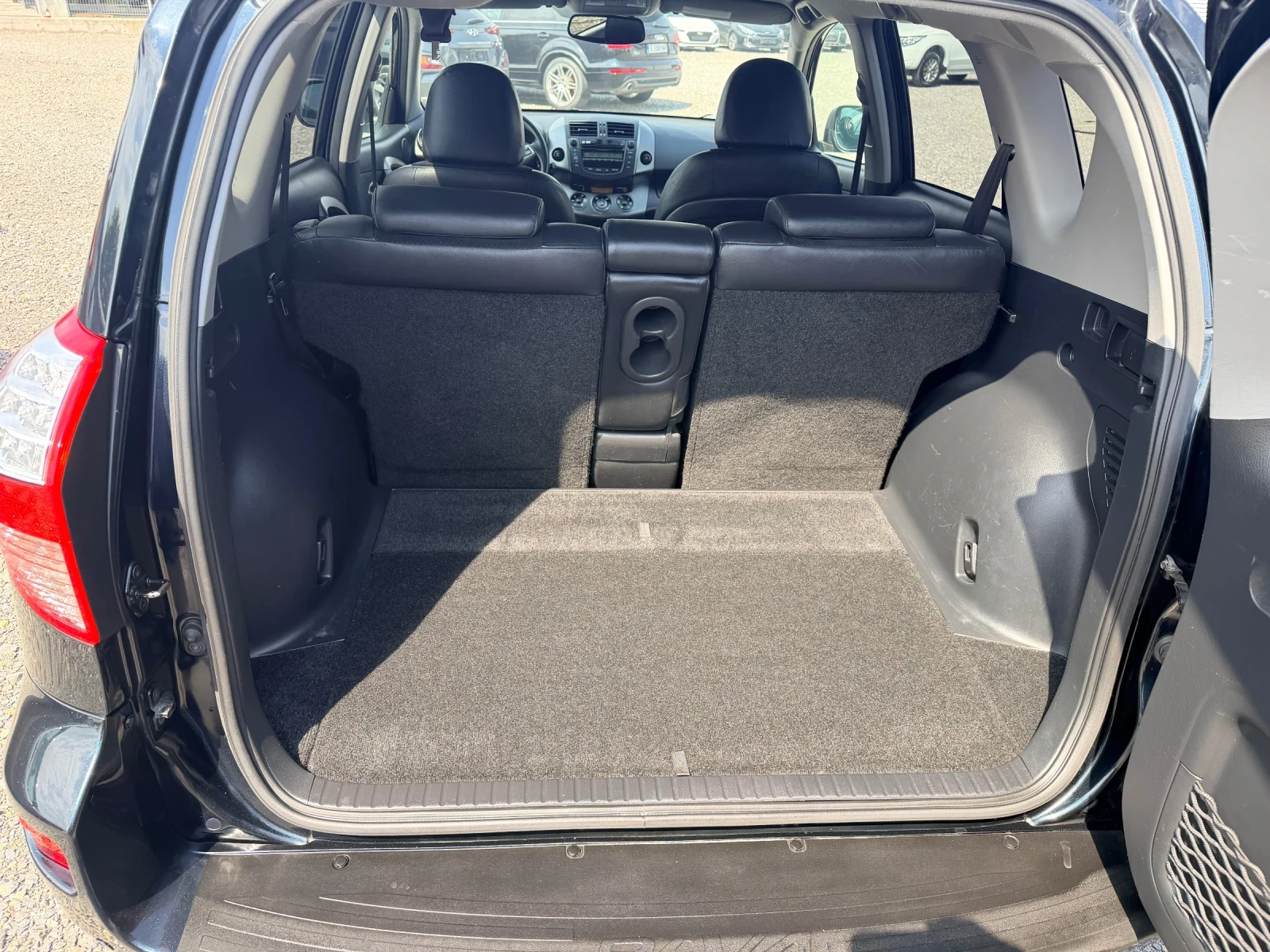 Toyota Rav4 2.2D4D * �������* 131 000��.* 4x4*  | Mobile.bg � ����������� 17