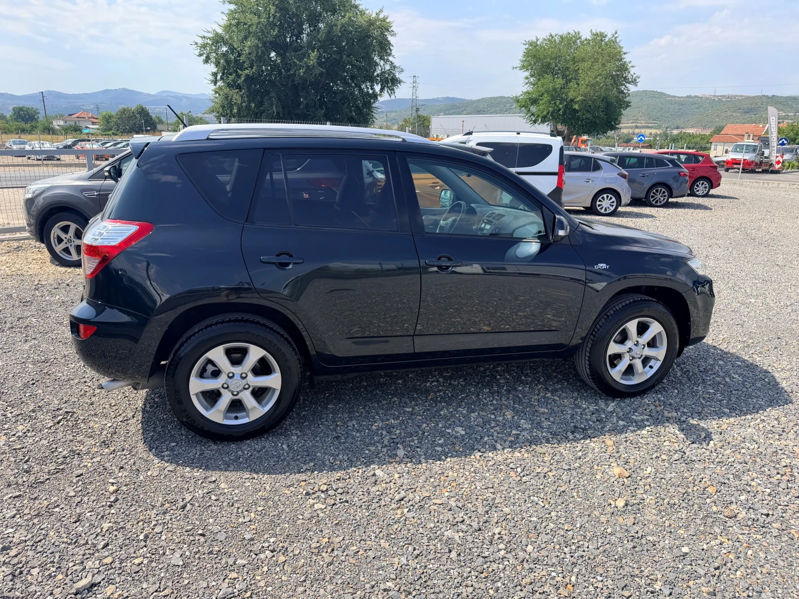 Toyota Rav4 2.2D4D * �������* 131 000��.* 4x4*  | Mobile.bg � ����������� 6