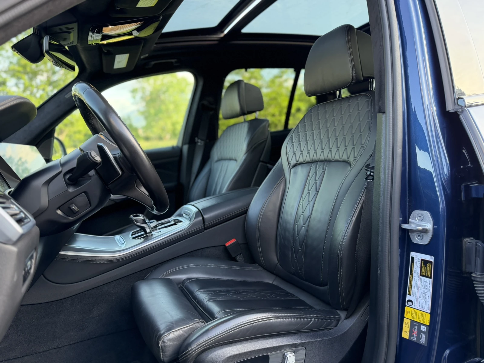 BMW X5 45e M спорт пакет/Sky Lounge/Laser, снимка 9 - Автомобили и джипове - 55703937