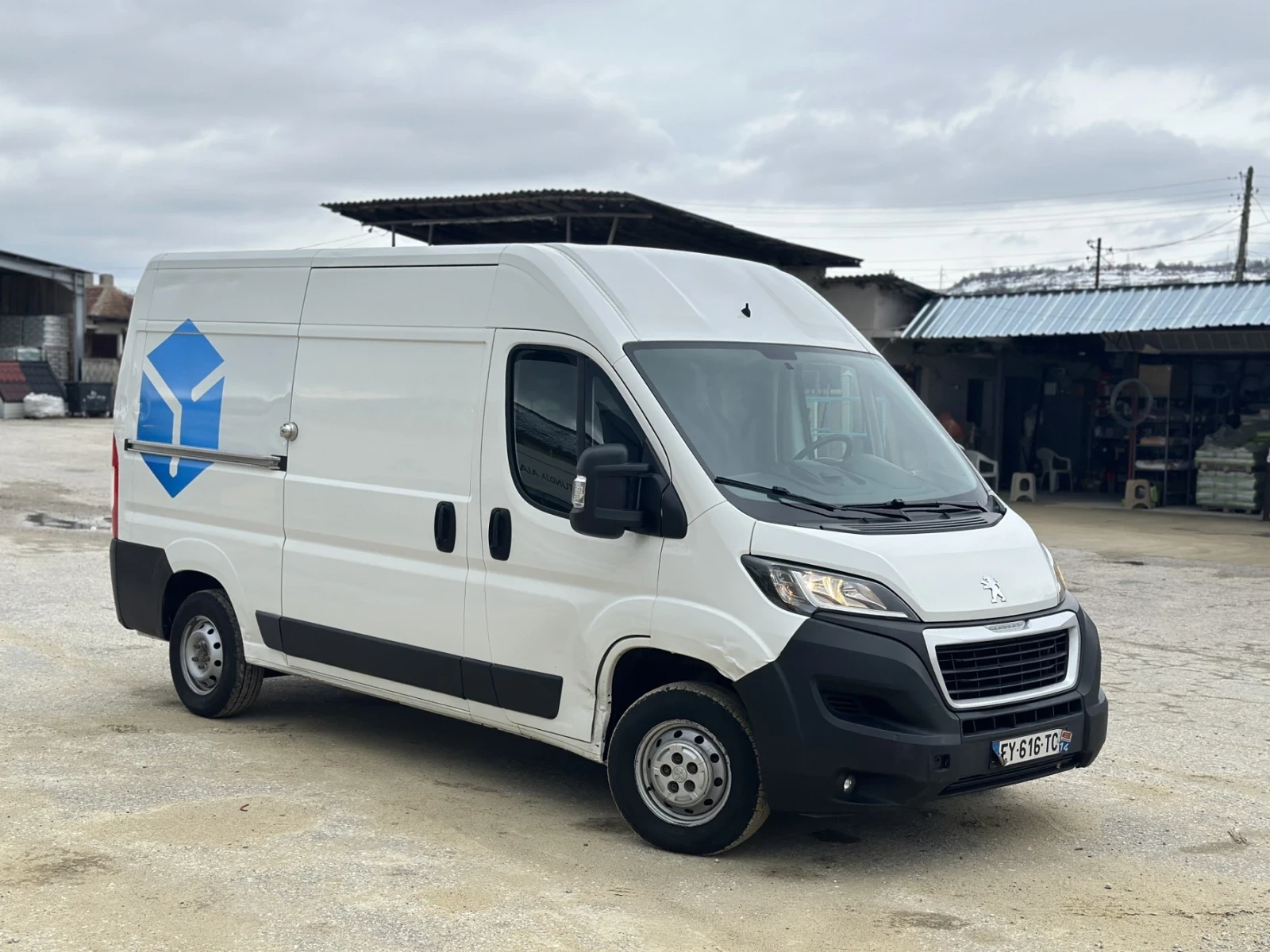 Peugeot Boxer 2.0 Bluehdi 130 - изображение 2