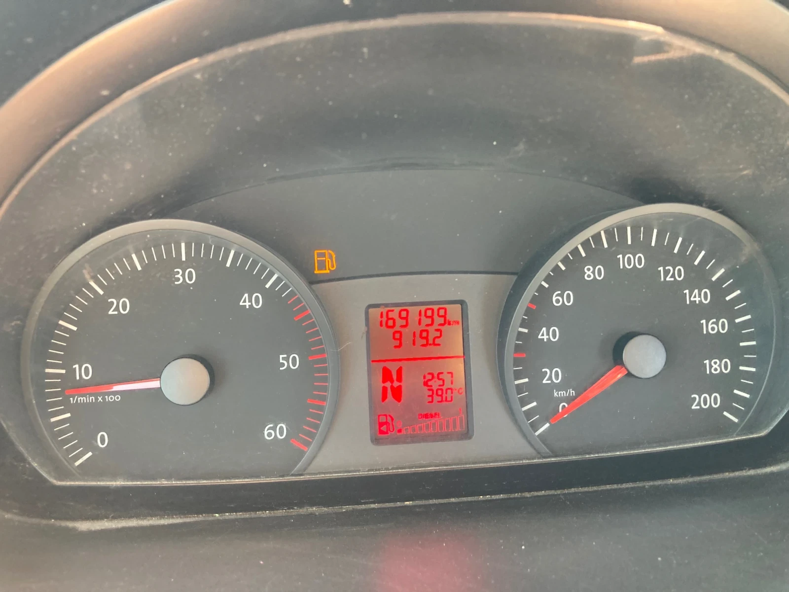 VW Crafter 2.5 TDI - изображение 10