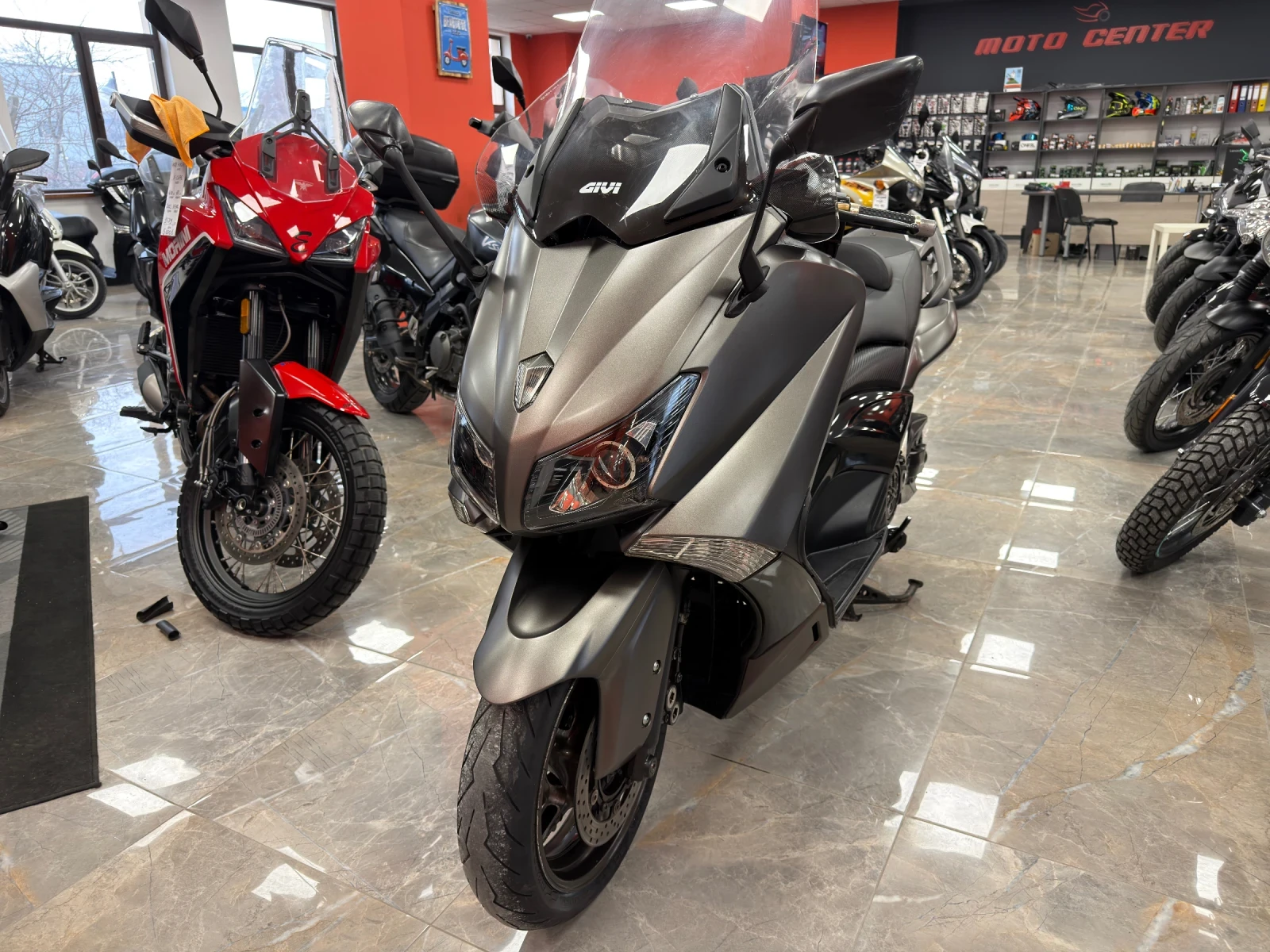 Yamaha T-max 530i AKRAPOVIC | Mobile.bg � ����������� 11