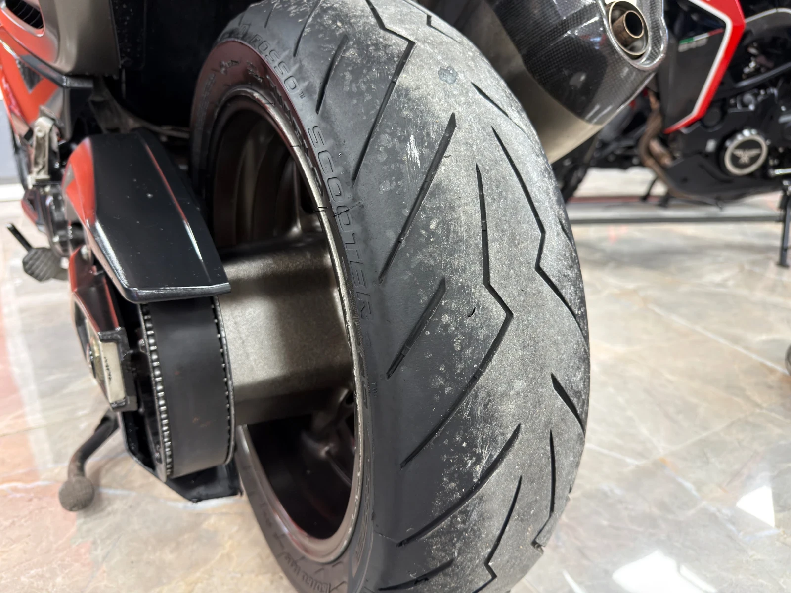 Yamaha T-max 530i AKRAPOVIC | Mobile.bg � ����������� 12