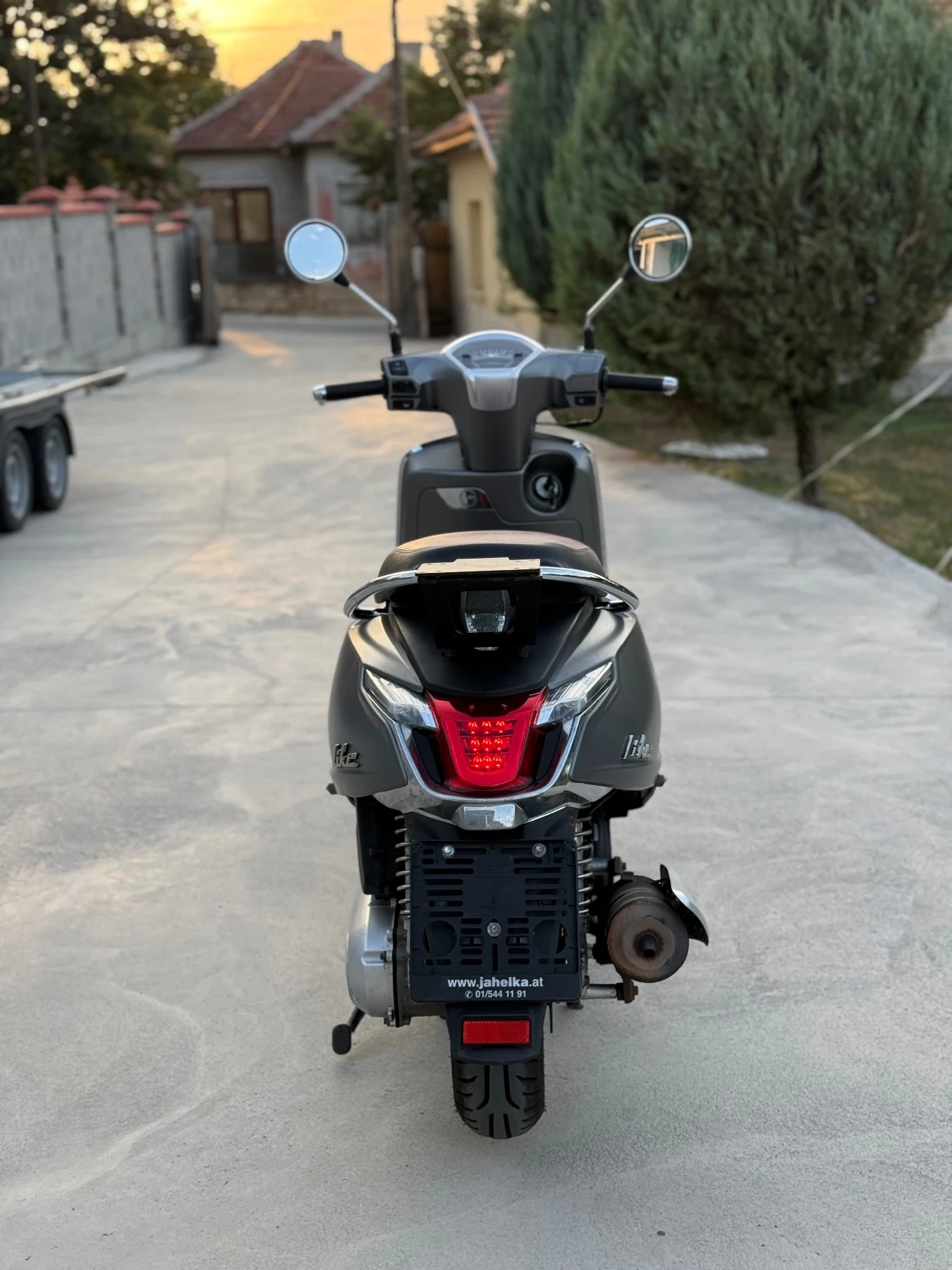 Kymco Like 125i/4T, снимка 4 - Мотоциклети и мототехника - 55905023