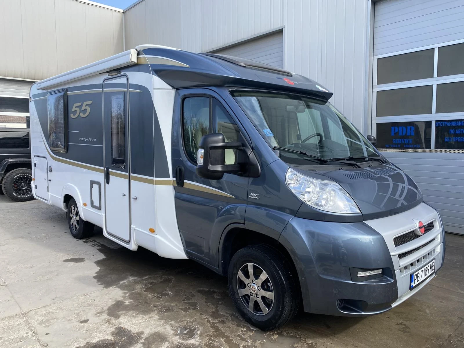 Кемпер Burstner Nexo T685 fifty Five   Юбилеен модел , снимка 13 - Каравани и кемпери - 54755236