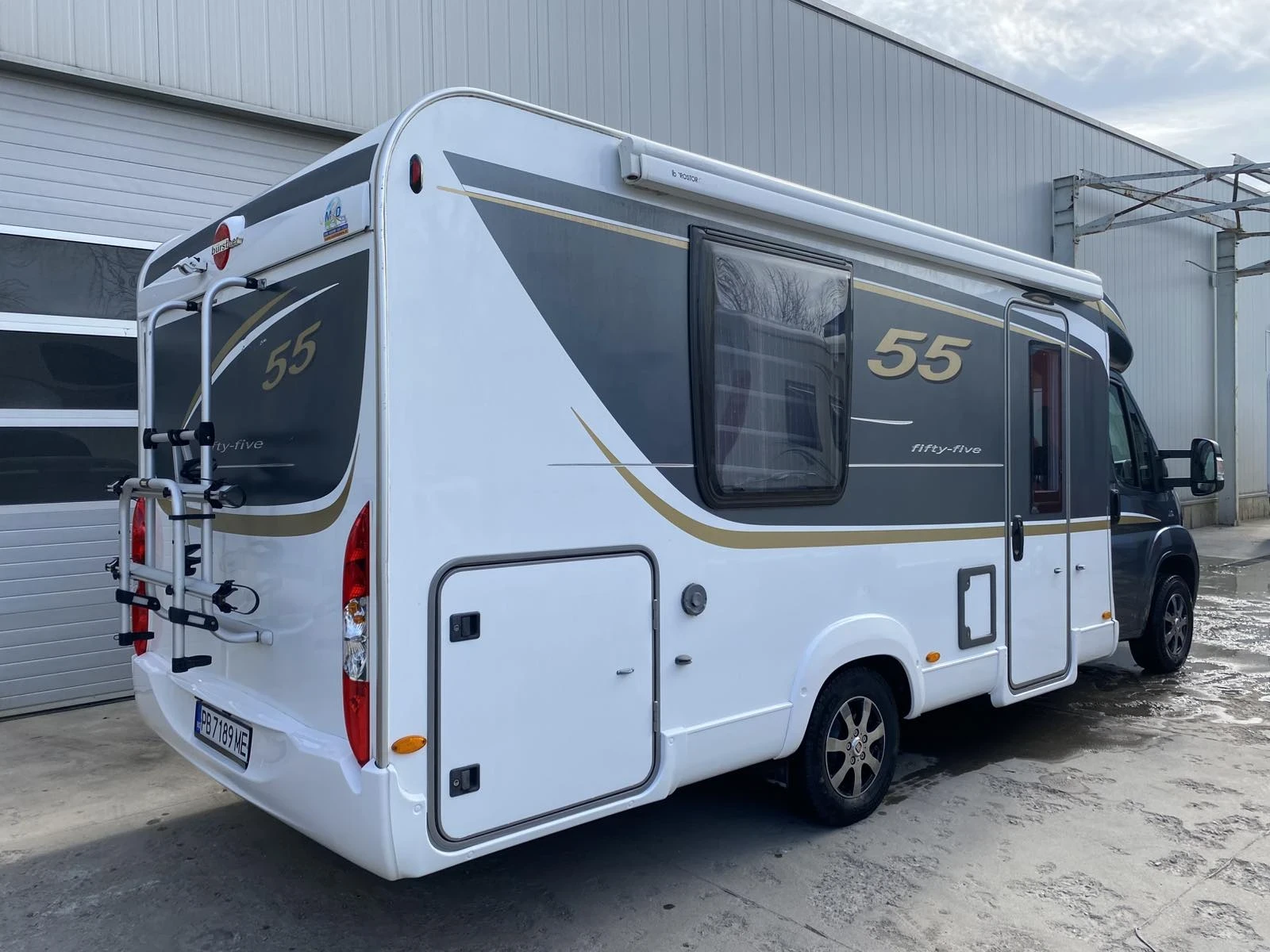 Кемпер Burstner Nexo T685 fifty Five   Юбилеен модел , снимка 12 - Каравани и кемпери - 54755236