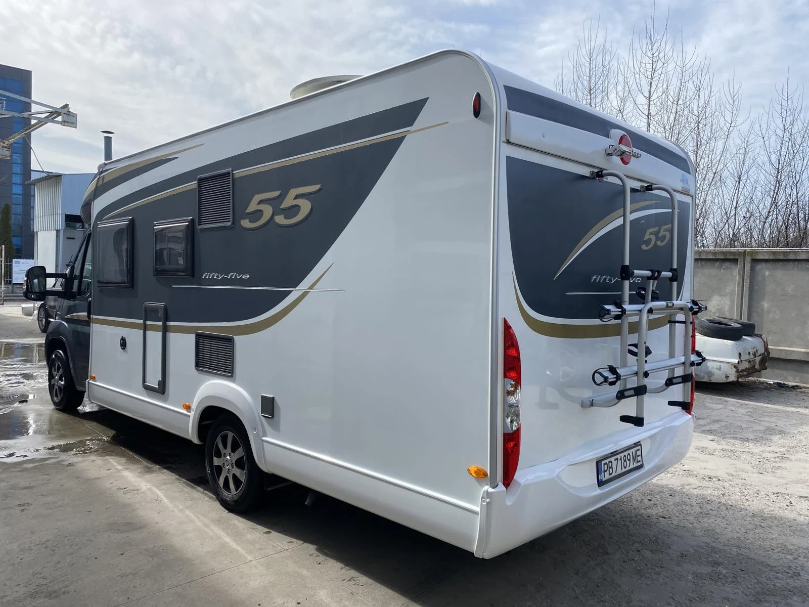 Кемпер Burstner Nexo T685 fifty Five   Юбилеен модел , снимка 11 - Каравани и кемпери - 54755236