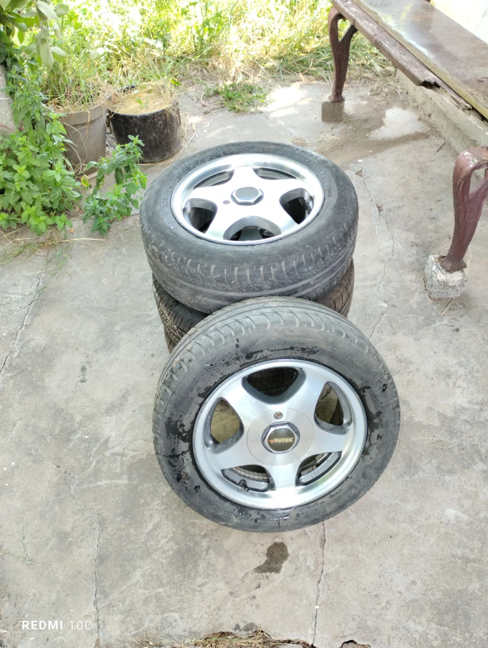 Гуми с джанти Kleber 185/60R14, снимка 2 - Гуми и джанти - 54981748