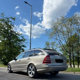 Mercedes-Benz C 320, снимка 6