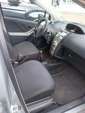Toyota Yaris, снимка 11
