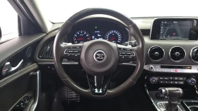 Kia Stinger 2.0* BLIND SPOT* ПОДГРЕВ ВОЛАН* КРАЙНА ЦЕНА, снимка 12