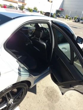 Mercedes-Benz C 320, снимка 7