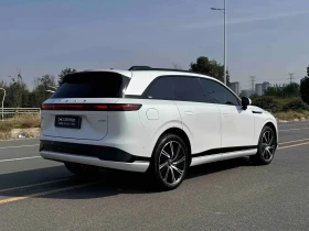 Xpeng G9, снимка 8