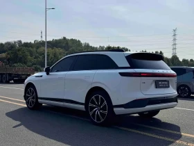 Xpeng G9, снимка 6