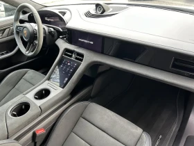 Porsche Taycan GTS/RearAxlesteering/BOSE/SurroundView | Mobile.bg    12