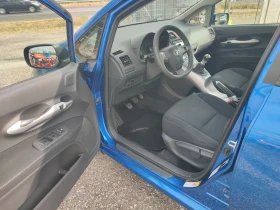 Toyota Auris 2.0 D-4D 126 FACE | Mobile.bg    7