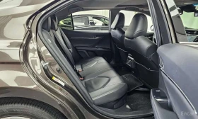 Toyota Camry * 2.5 XLE Hybrid * КРАЙНА ЦЕНА ДО БЪЛГАРИЯ | Auto.bg — изображение 12