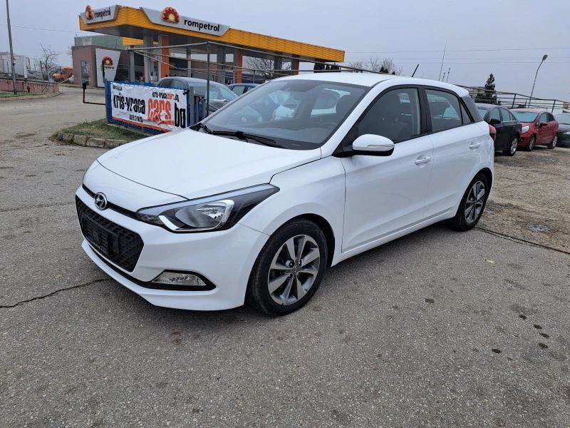 Hyundai I20, снимка 3 - Автомобили и джипове - 43397213